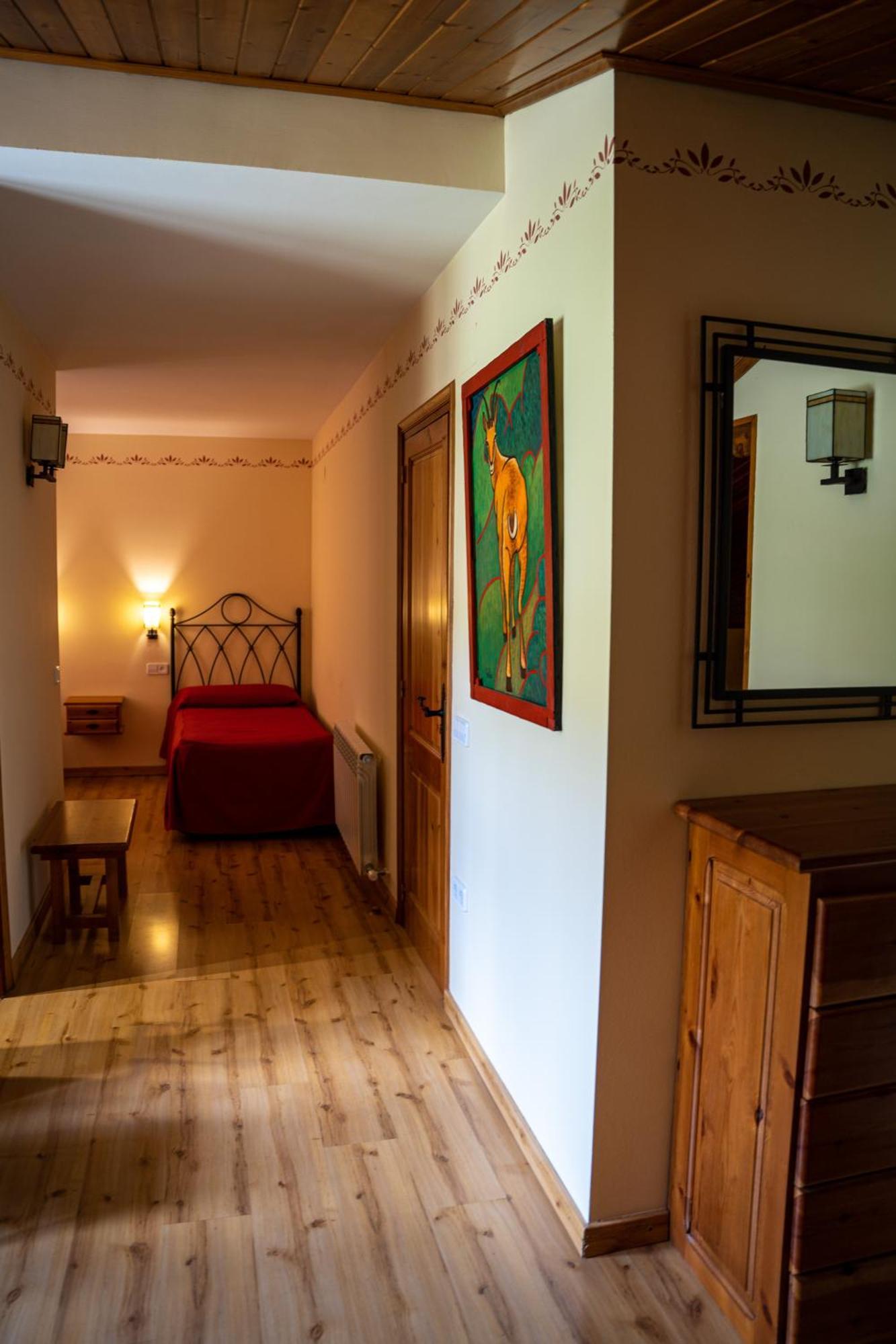 Hostal Cal Francisco Gósol Kültér fotó
