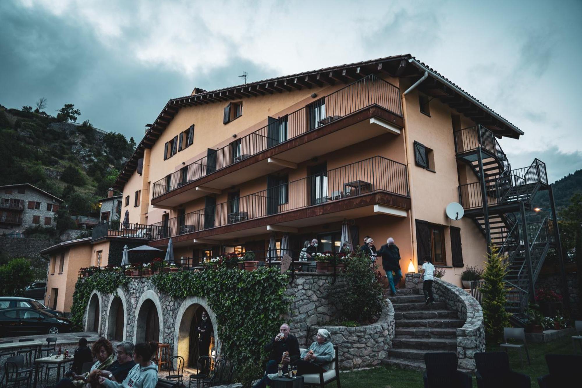 Hostal Cal Francisco Gósol Kültér fotó