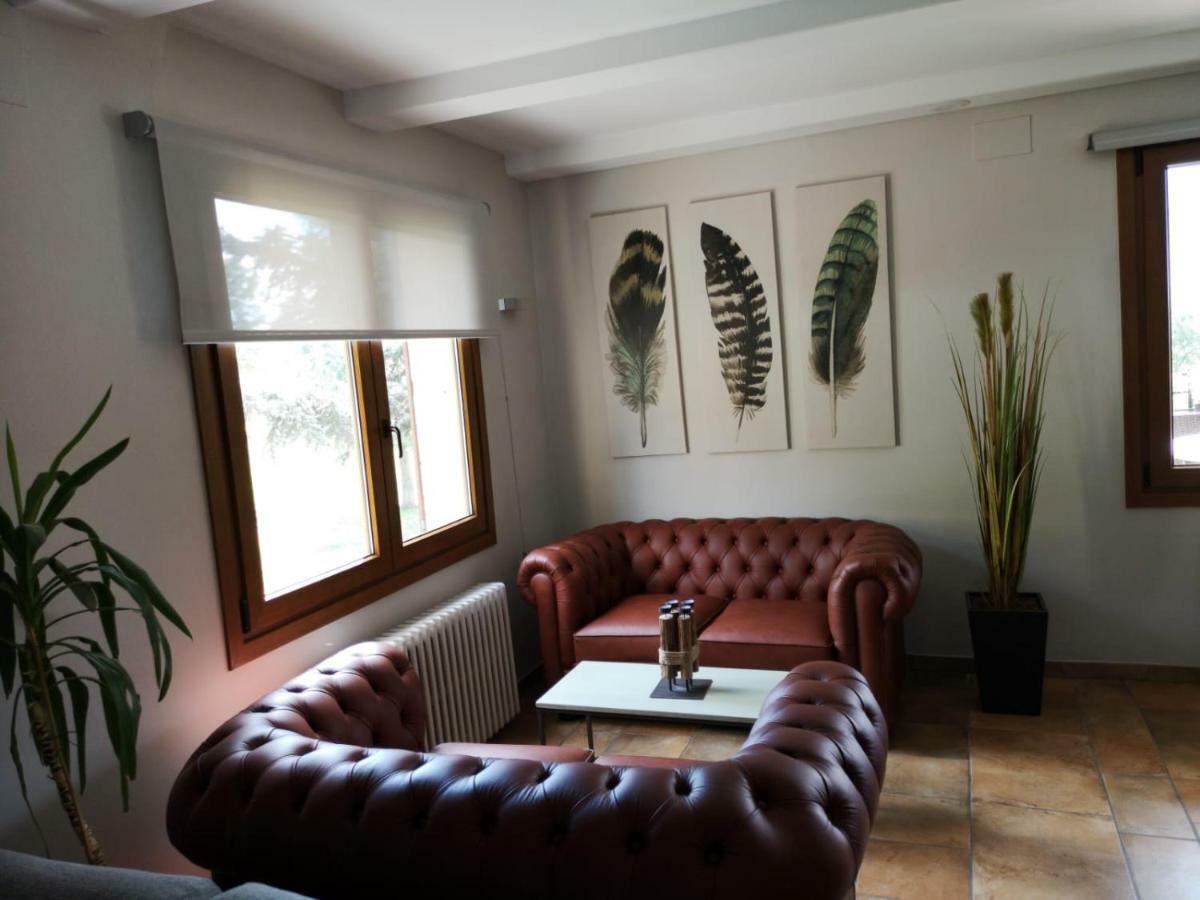 Hostal Cal Francisco Gósol Kültér fotó